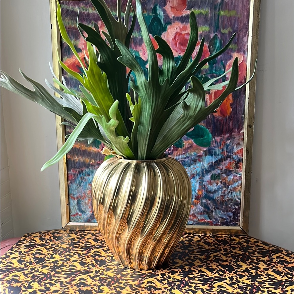•🍒FINAL PRICE🍒VINTAGE MIDCENTURY BRASS ORNATE VASE MAXIMALIST•